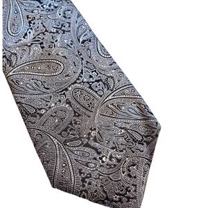 Countess Mara Mens‎ Necktie 100% Silk Gray Black Paisley Print Business Formal